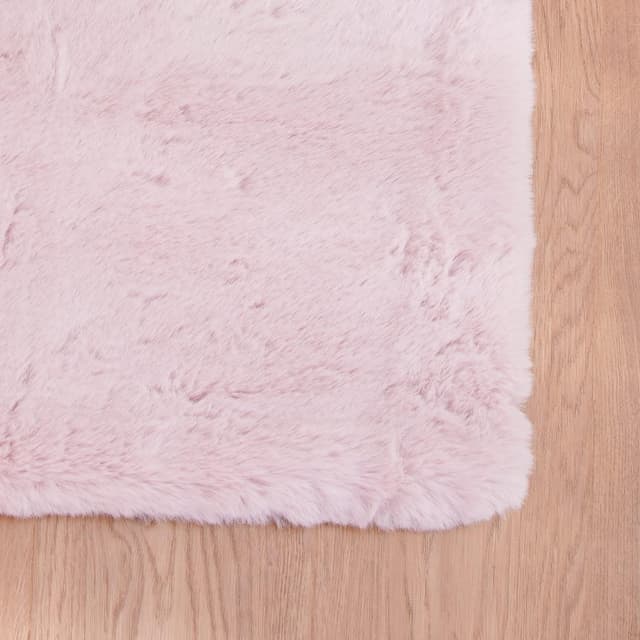 Thumbnail 6 de ORINOVA Pink Faux Bunny Fur Washable Rug 60 x 90cm (Rectangular)