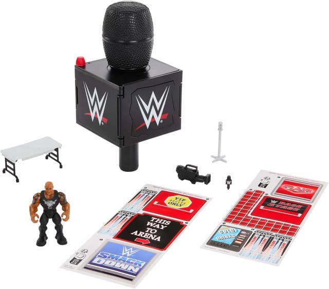 Detalle de Coffret Microphone Boss Final Knuckle Crunchers JFX07 avec figurine articulée The Rock (8 cm) et accessoires WWE