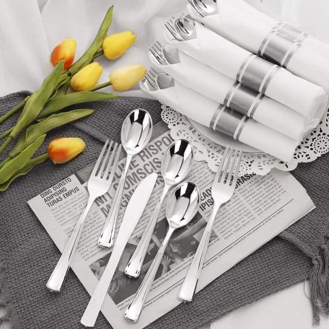 Detalle de Joyido 200 Guests Pre-Rolled Silver Plastic Silverware Set (200-Piece Pack with Napkins)