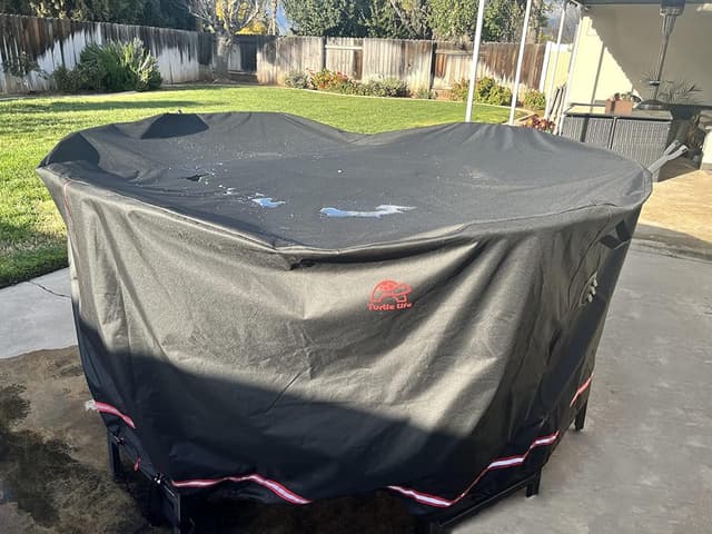 Detalle de Turtle Life round garden table cover 250 cm