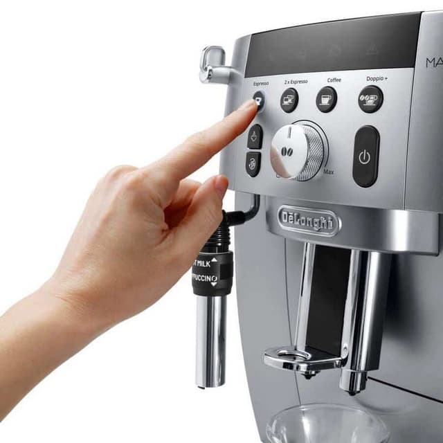 Thumbnail 3 de DeLonghi Magnifica S Smart cafetera espresso 15 bares