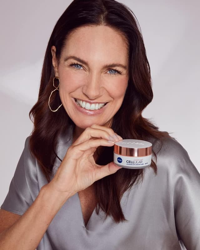 Thumbnail 2 de NIVEA CELLULAR EXPERT LIFT Anti-età 50 ml