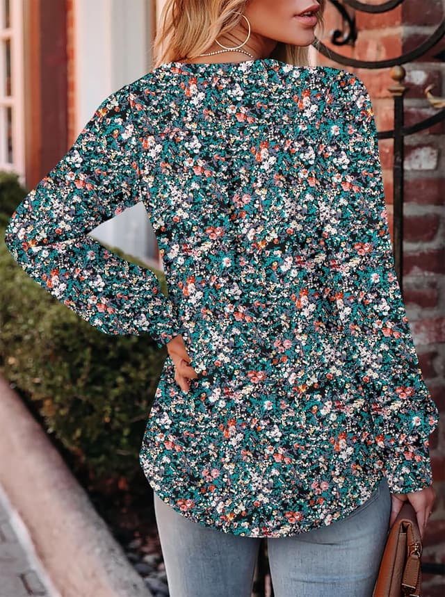 Detalle de KISSMODA women’s puff long sleeve V-neck tunic top for leggings