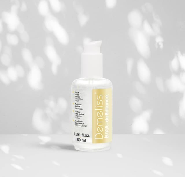 Detalle de Demeliss Elixir Brillance – Sérum cheveux 50 ml anti-frisottis, protéines de soie & huile de babassu