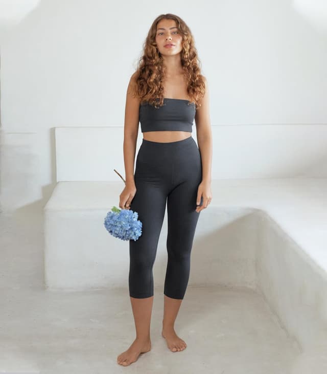 Detalle de VALANDY Creamlush 4-Pack Capri Leggings for Women (High-Waisted Stretch Yoga & Lounge) - S–3XL