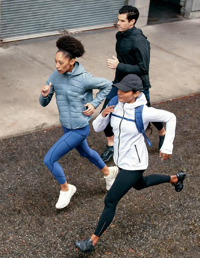 Detalle de CLOSEMATE Running Ankle Socks with Cushioned Sole, Breathable Arch Support and Non-Slip Fit (6 Pairs)