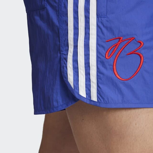 Detalle de Adidas Jude Bellingham pantalón corto