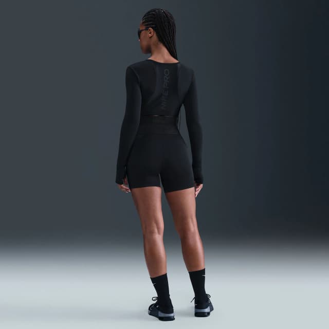 Thumbnail 1 de Nike Pro Mujer: camiseta deportiva ligera 🎽