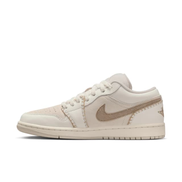 Thumbnail 5 de Nike WMNS AIR JORDAN 1 LOW SE zapatillas mujer