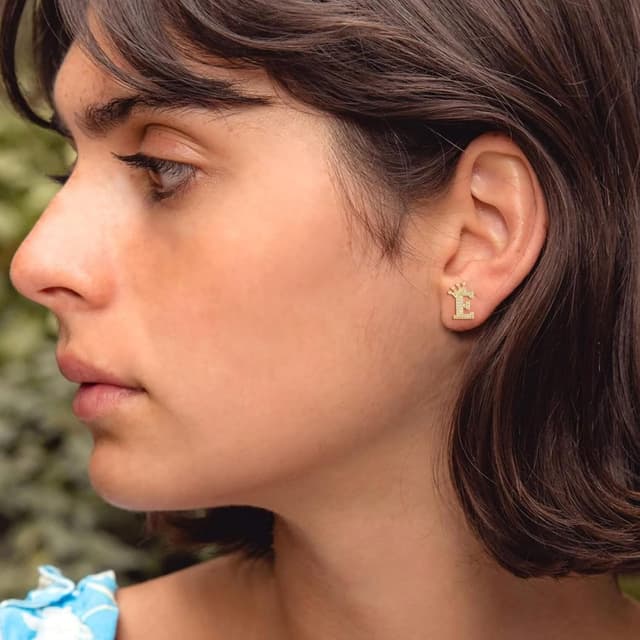 Detalle 2 de Goldene Ohrstecker mit Buchstabe A, 0,43 Zoll