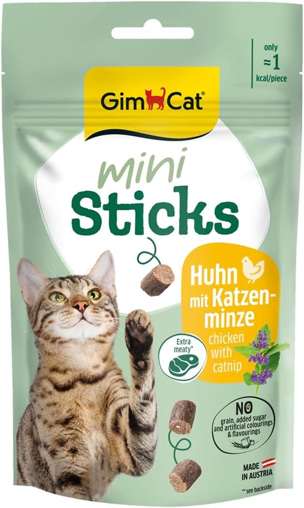 Detalle de Mini bastoncini di pollo con erba gatta GimCat da 50 g