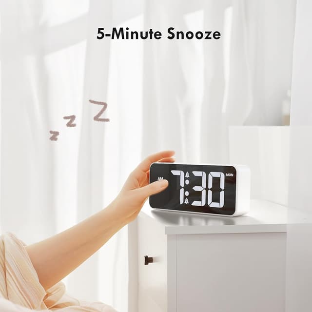 Thumbnail 6 de CHEREEKI Mains Powered Digital Alarm Clock for Bedside Use with Large LED Display, Dual Alarm & USB Charging