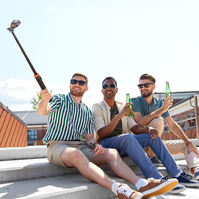 Detalle de Bluetooth Remote for GoPro & Insta360 action cameras (Bluetooth 5.0, Type-C charging, up to 49Ft)