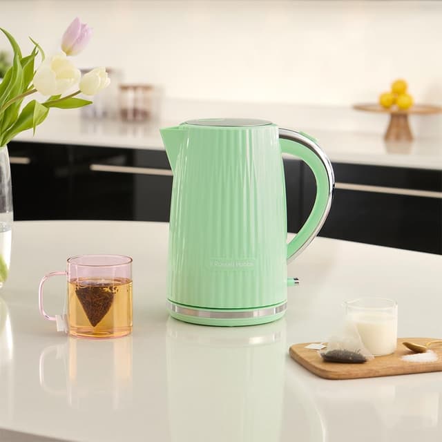 Detalle 2 de Russell Hobbs Wasserkocher Eden Pistazie 1,7 L