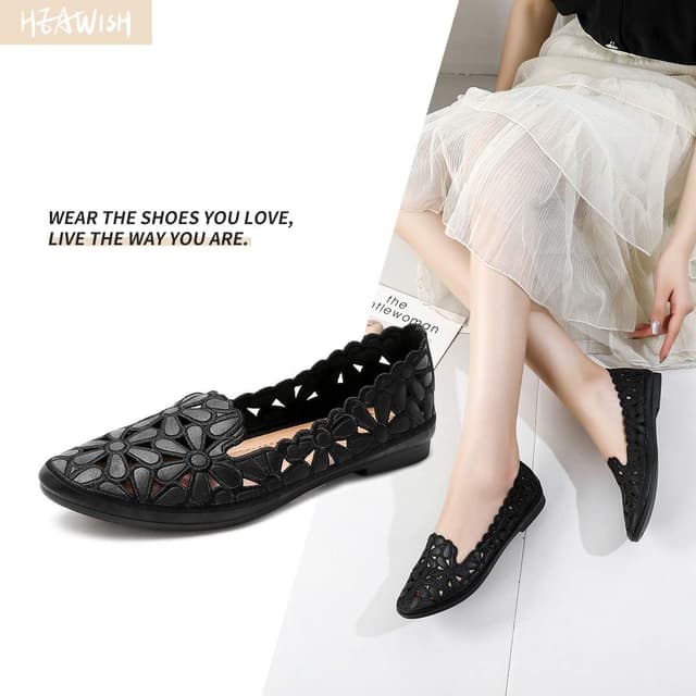 Detalle 2 de HEAWISH Women’s Floral Ballet Flats (Black/Beige) — Slip-On Round Toe Dress Shoes