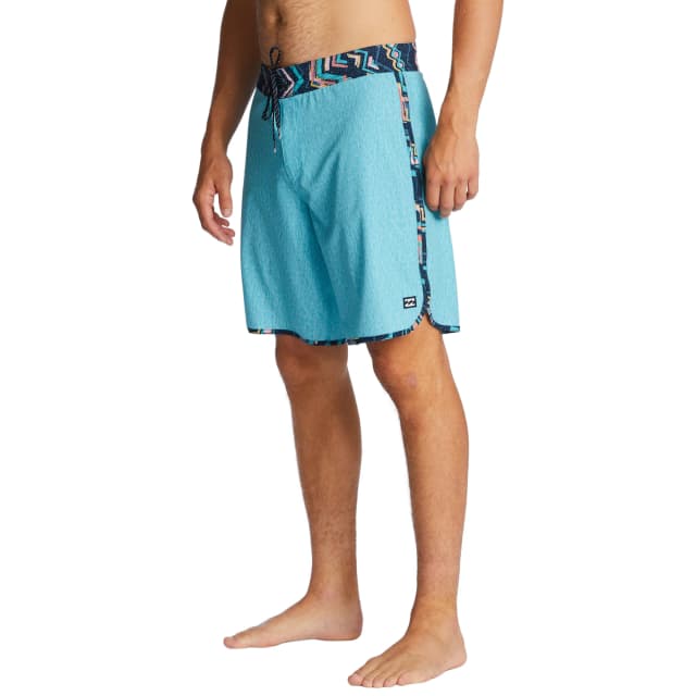 Detalle 2 de Billabong 73 Pro bañador hombre 48 cm