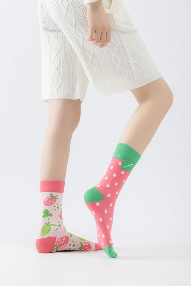 Detalle de NxnChc lustige Socken für Damen & Herren (unisex) – asynchrones Design links/rechts aus Baumwollmischung