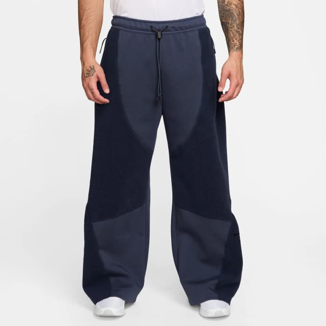 Detalle de Nike Tech Boreas pantalón