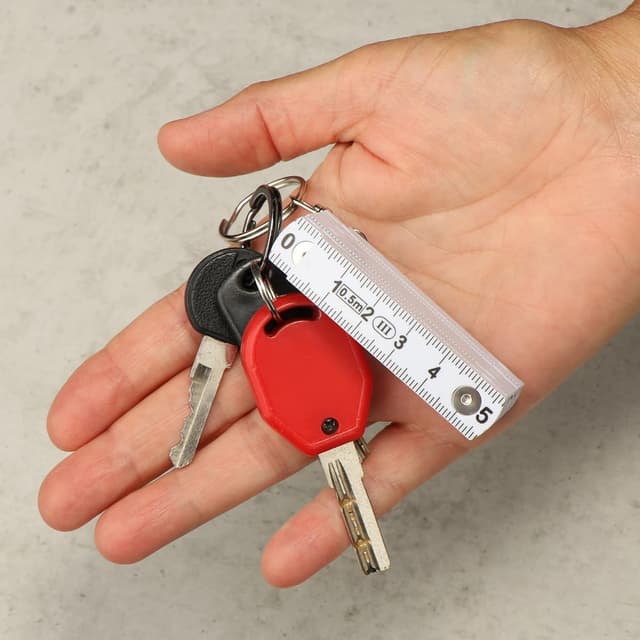 Detalle de COM-FOUR® Lot de 5 mini-règles pliantes 50 cm (métrique) en plastique, format porte-clés