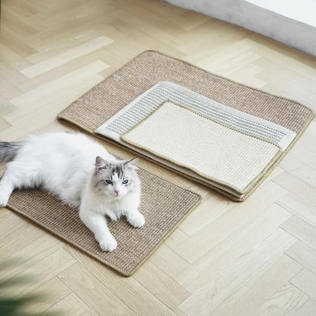 Detalle de FUKUMARU cat scratcher mat 40 x 60 cm