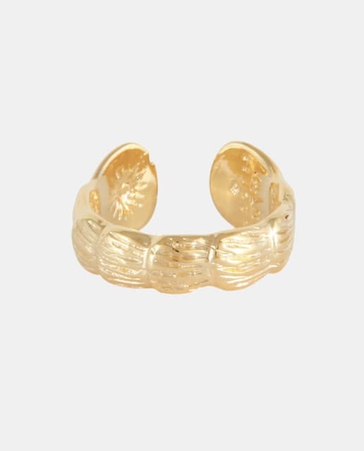 Detalle de GAS Bijoux Liane anillo dorado martillado 💍