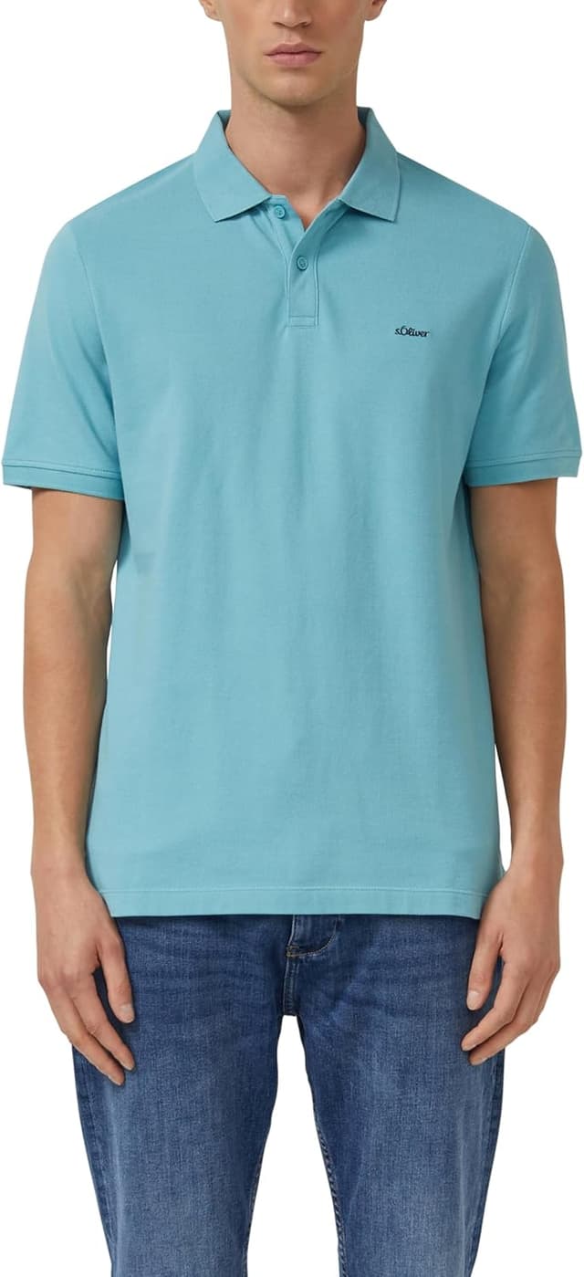 Detalle de s.Oliver Poloshirt mit kleinem Label-Print – reguläre Passform in Piqué-Baumwolle