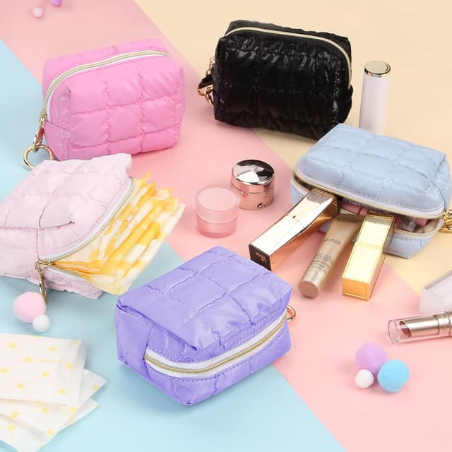 Detalle 2 de Playexen Mini Kosmetiktasche für Make-up, Klein Schminktasche (ca. 11 × 5,5 × 8,5 cm) in Rosa