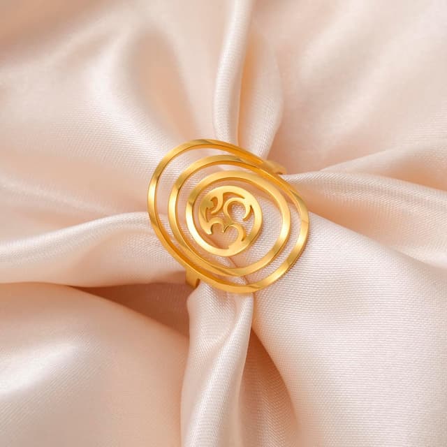 Detalle de Dreamtimes Aom Om Ohm Ring aus Edelstahl mit geometrischem Kreis – verstellbarer Unisex Siegelring