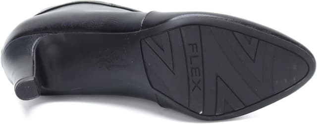 Detalle de LifeStride Women’s Georgia comfort dress shoe with soft support and traction sole