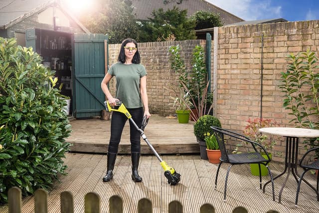 Detalle de Ryobi Patio Cleaner 18 V RY18PCB-0