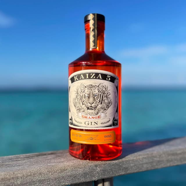 Thumbnail 6 de KAIZA 5 ORANGE GIN 0,7 l 43%