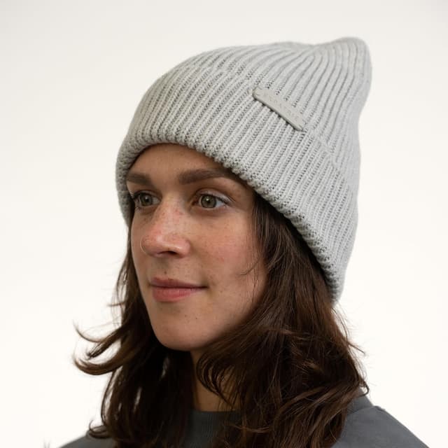 Detalle de Expatrié Bonnet Femme Luna en tricot : bonnet d’automne-hiver doux et stylé