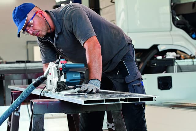 Detalle 2 de Bosch Professional GKT 55 TauchsĂ€ge 1.400 W đ