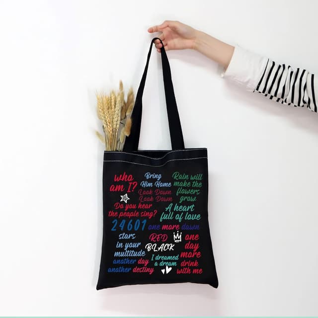 Detalle de Les Misérables tote bag – musical inspired gift tote for everyday essentials
