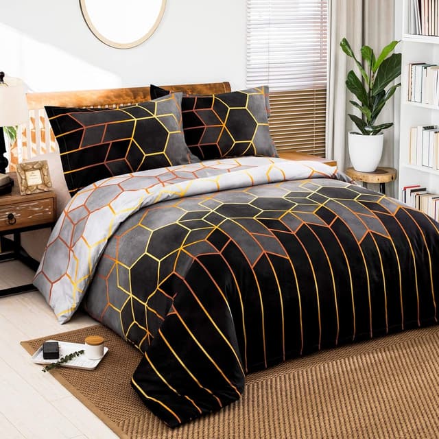 Detalle 2 de DJY Geometric Diamond duvet cover set in soft microfiber (Golden stripes, reversible) – Double