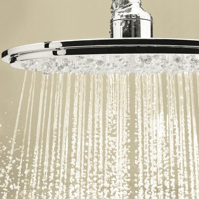 Detalle de Grohe Rainshower Cosmopolitan 400 — ducha mural 1 chorro