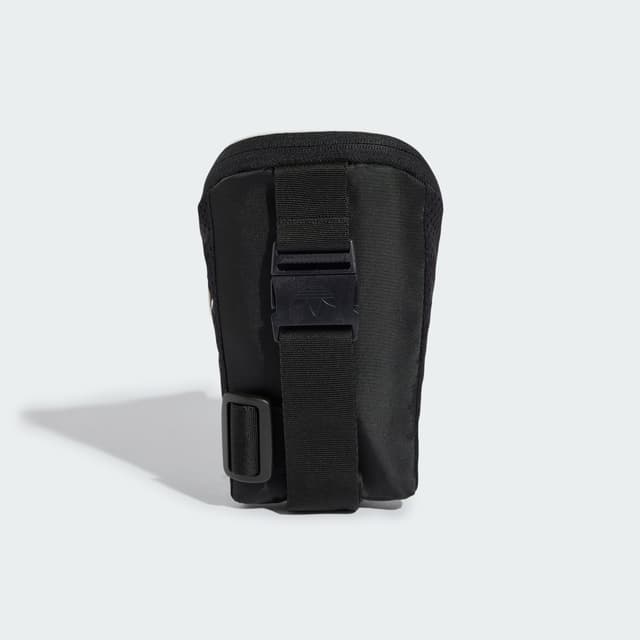 Detalle 2 de Adidas Bolso pequeño Adicolor Negro