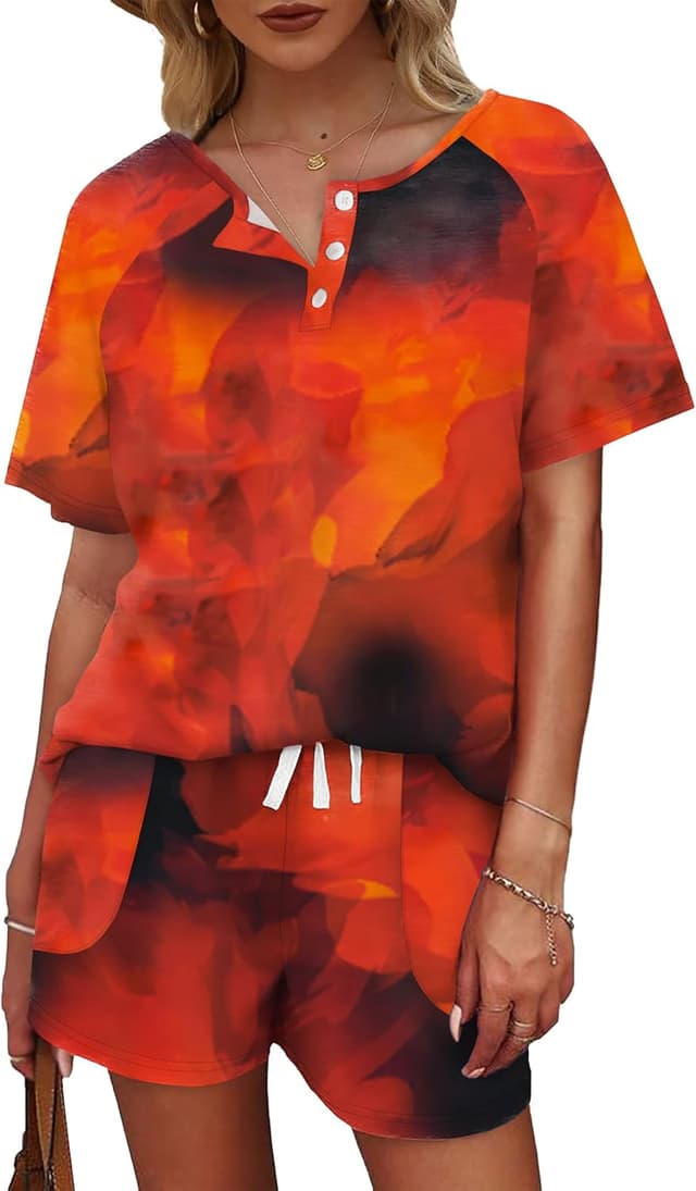 Detalle de WIHOLL Two-Piece Lounge Set for Women: Button-Down Top and Drawstring Shorts