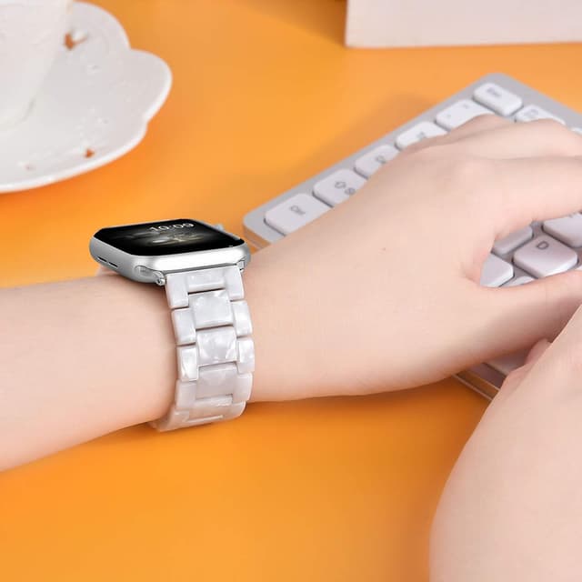 Detalle de V.R.HOPE Modernes Harz-Armband für Apple Watch (44/45/46/49 mm) – Perlenweiß/Silber