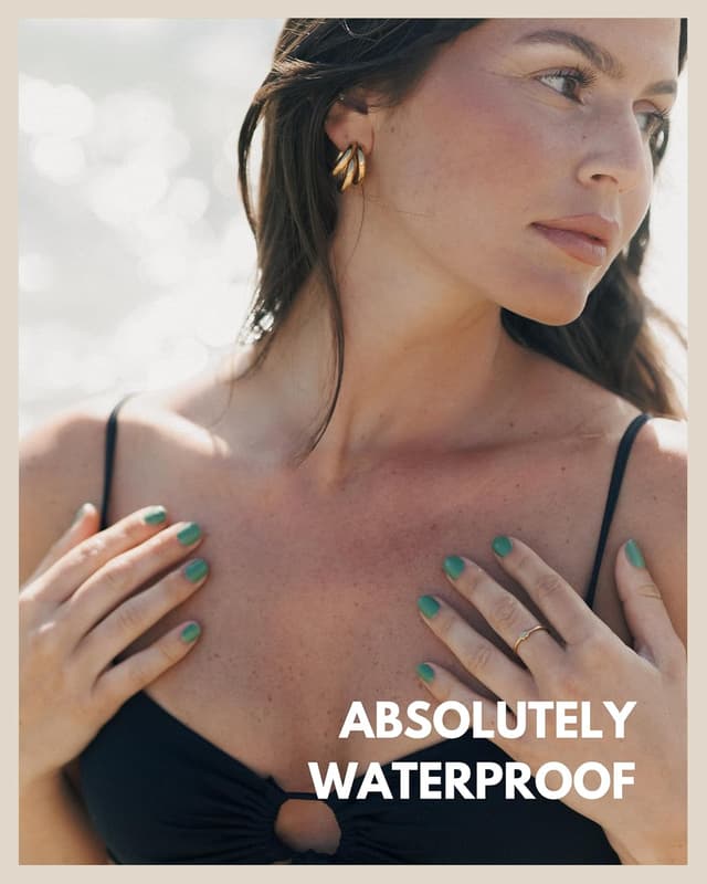 Detalle de Creolen Triple Ohrringe für Damen aus wasserfestem Edelstahl (18K Gold, Silber oder Rosegold) – inkl. Geschenkbox