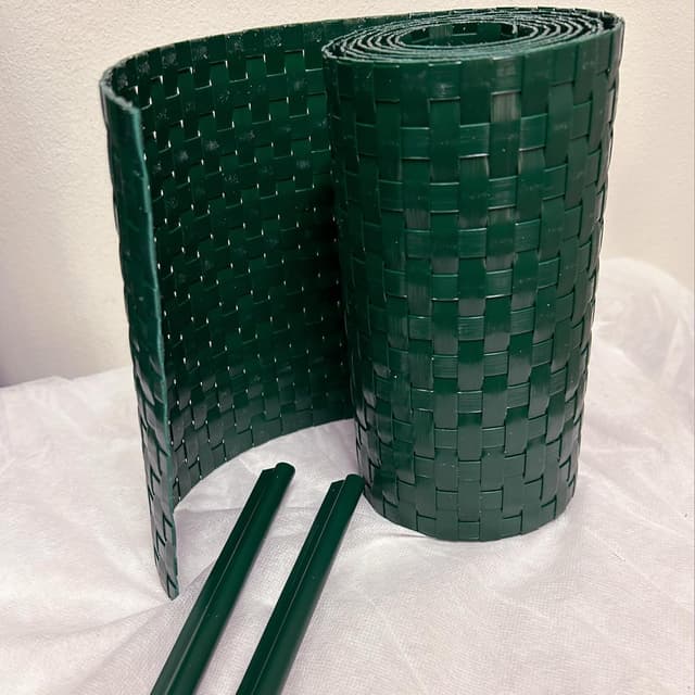 Detalle de TENAX Flexi strisce frangivista in HDPE 19 cm x 205 cm verde con 2 clip