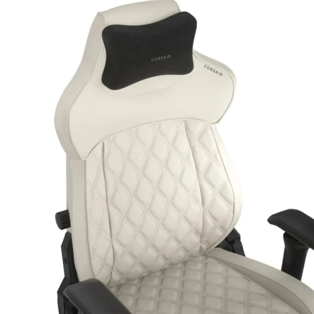 Detalle 2 de Corsair TC500 Luxe Silla Gaming Beige: comodidad amplia, soporte lumbar ajustable y reposabrazos Omniflex