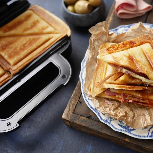 Detalle 2 de Breville VST082X sandwichera para 2 sándwiches 20% más capacidad