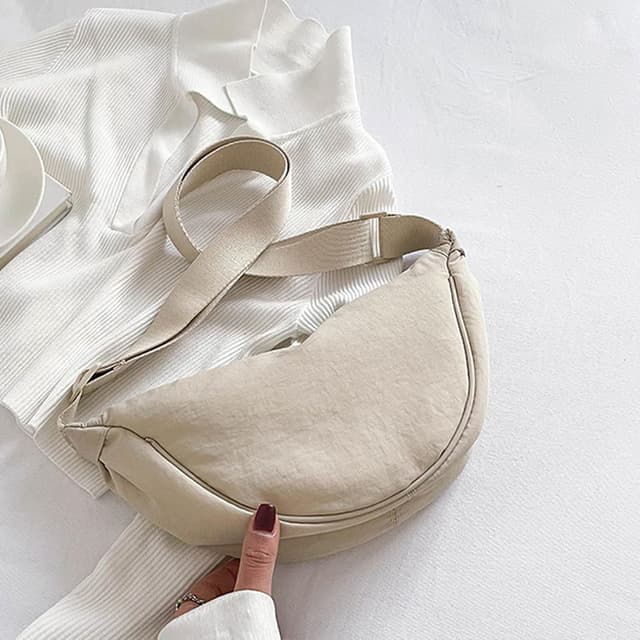 Thumbnail 6 de Uwiyo Crescent Bag for Women – Nylon dumpling-style crossbody with adjustable strap