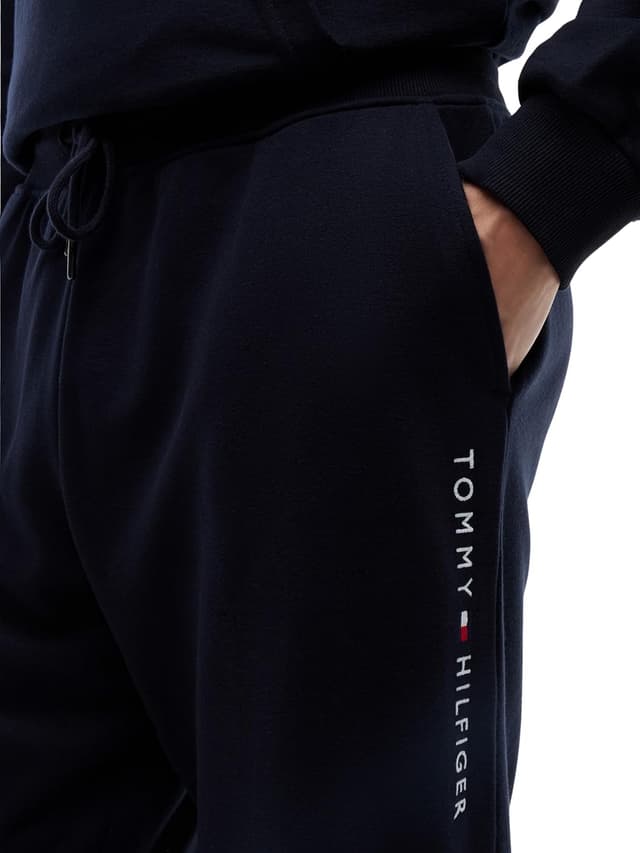 Detalle de Men’s Tommy Hilfiger jogging bottoms