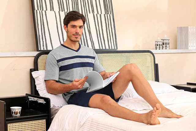 Detalle de Nieery Herren-Schlafanzug kurz aus Baumwolle (Sommer-Set mit V-Ausschnitt T-Shirt & Shorty)