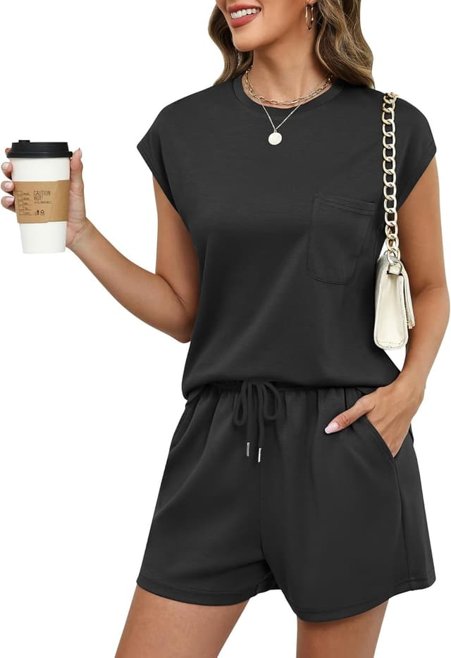 Detalle de Rapbin women’s two-piece tracksuit set with cap-sleeve top and drawstring shorts