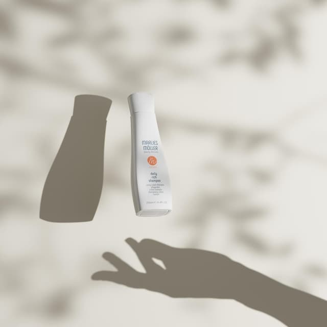 Thumbnail 2 de MARLIES MÖLLER Softness Daily Rich Shampoo 200 ml