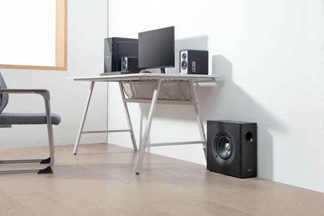 Detalle 2 de Edifier T5s Aktiv-Subwoofer (8 Zoll, 70 Watt RMS, Low-Pass-Filter) für Heimkino, Musik & Gaming