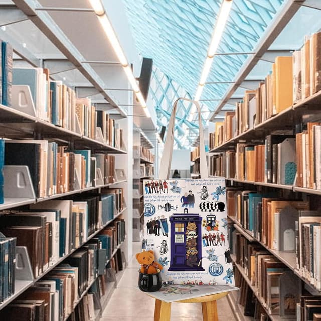 Detalle de BAUNA Dr TV Series Merchandise Tote Bag (Cats Doctors Police Box) – Whovian Cat In Space shoulder bag gift